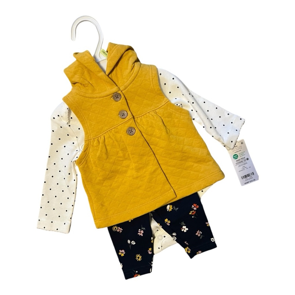 Girls 3 piece outfit - NWT- Carter’s